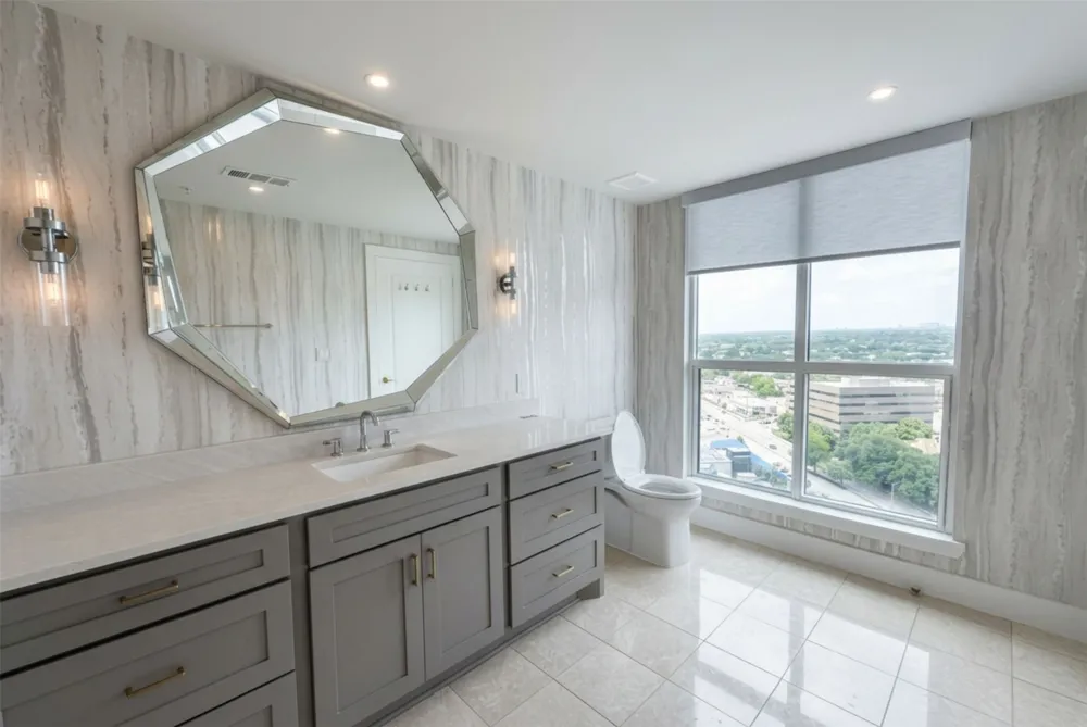 3401 Lee Parkway #1906 Dallas, TX 75219