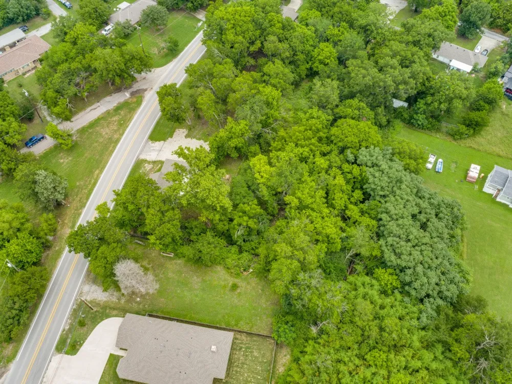 931 E Jefferson Street Van Alstyne, TX 75495