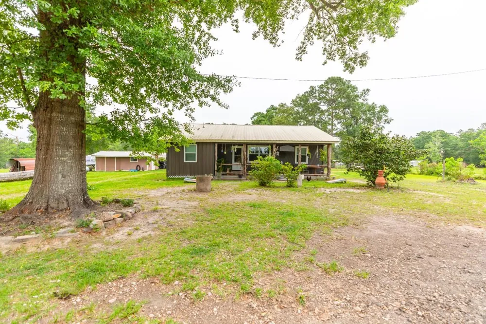 3210 Fm 82 Call, TX 75933