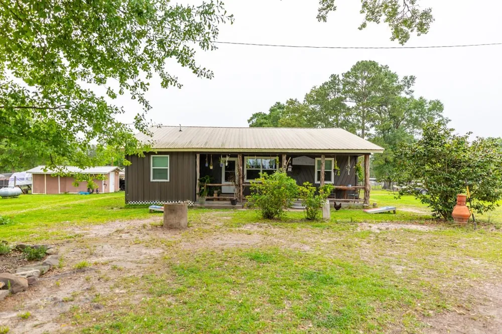 3210 Fm 82 Call, TX 75933