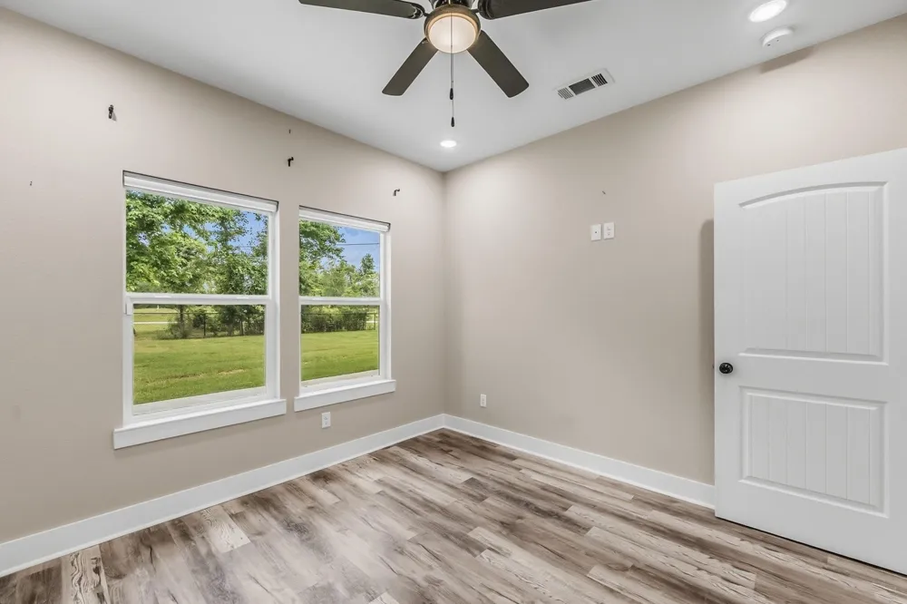 164 Braford Drive Onalaska, TX 77360