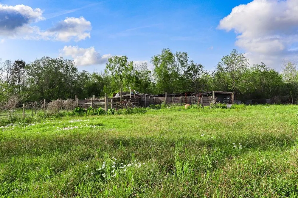 1115 E Fm 1462 Road Rosharon, TX 77583