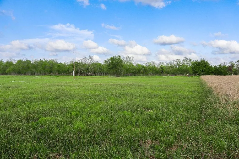 1115 E Fm 1462 Road Rosharon, TX 77583
