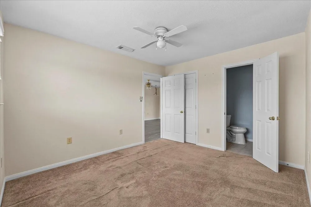 984 Bonita Street Bayou Vista, TX 77563