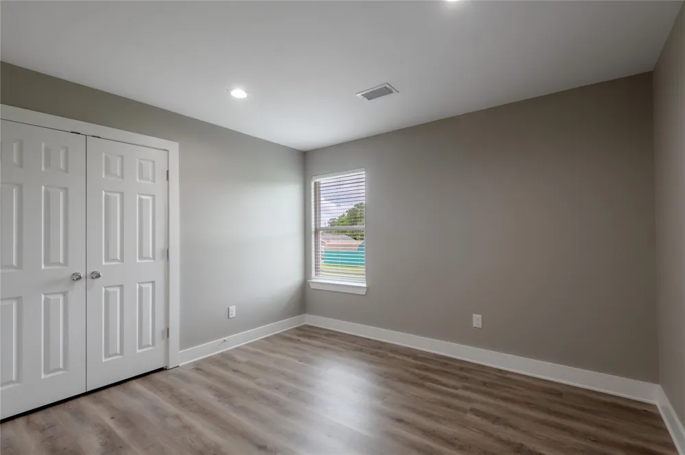250 Shady Oaks Drive Point Blank, TX 77364