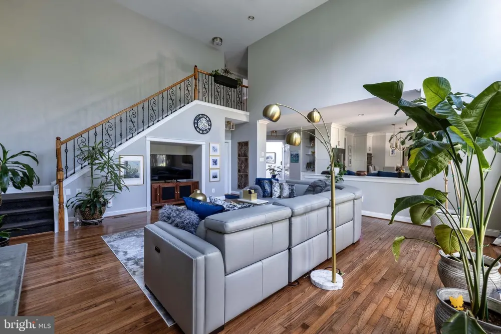 263 RIVERCREST DRIVE Phoenixville, PA 19460