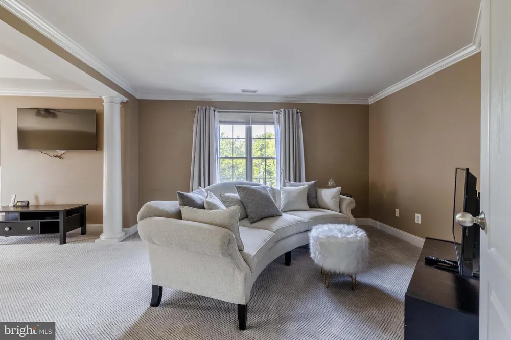 263 RIVERCREST DRIVE Phoenixville, PA 19460