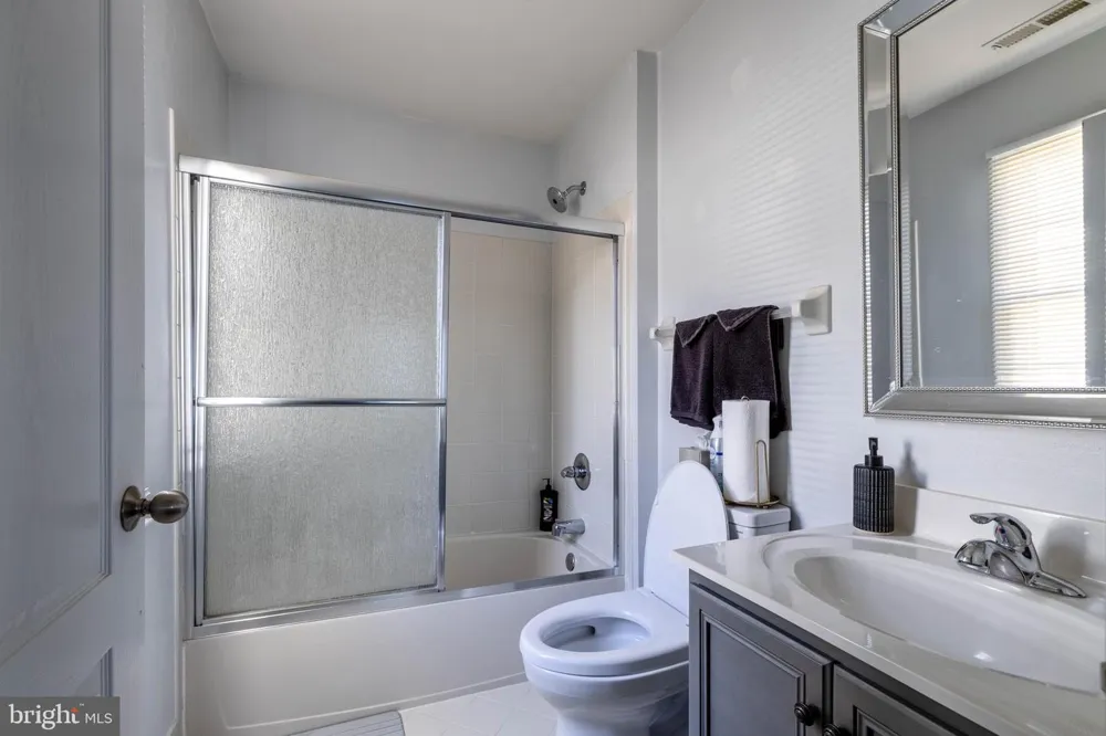 263 RIVERCREST DRIVE Phoenixville, PA 19460