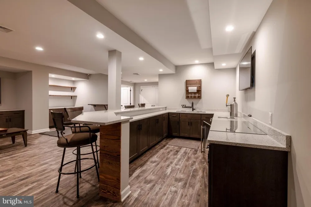 263 RIVERCREST DRIVE Phoenixville, PA 19460