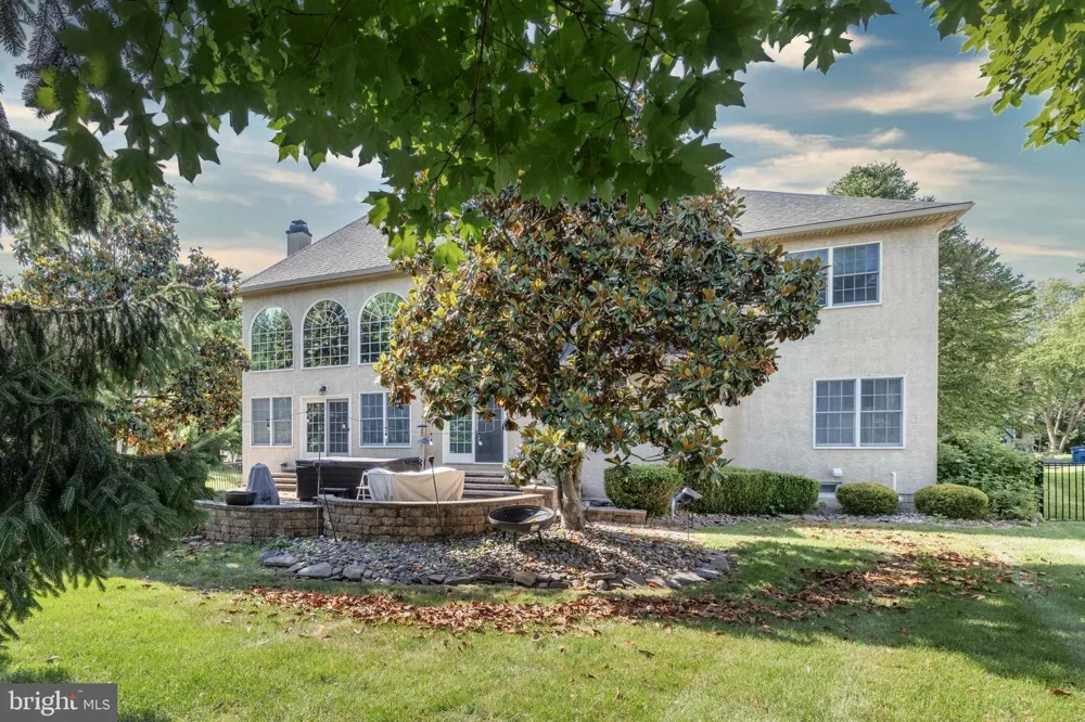 263 RIVERCREST DRIVE Phoenixville, PA 19460