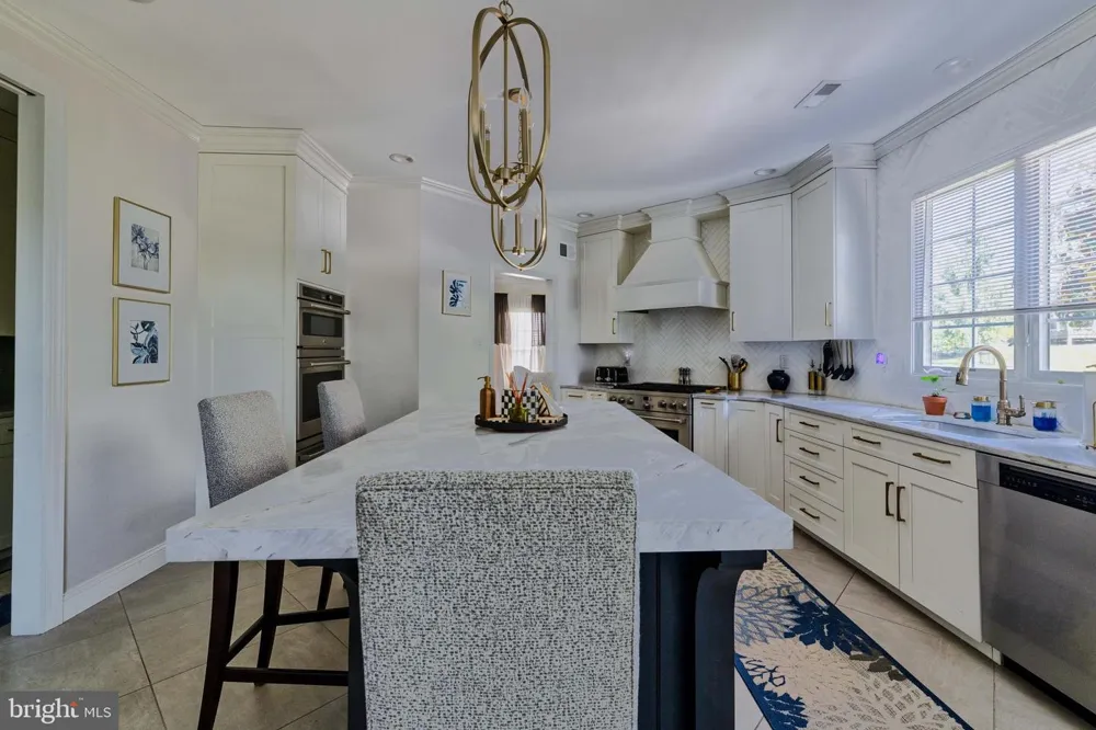 263 RIVERCREST DRIVE Phoenixville, PA 19460