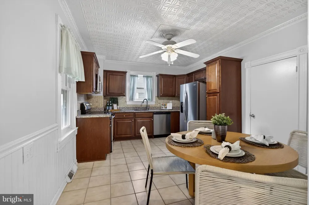 9 ROGNEL Baltimore, MD 21228