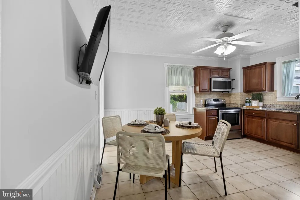 9 ROGNEL Baltimore, MD 21228