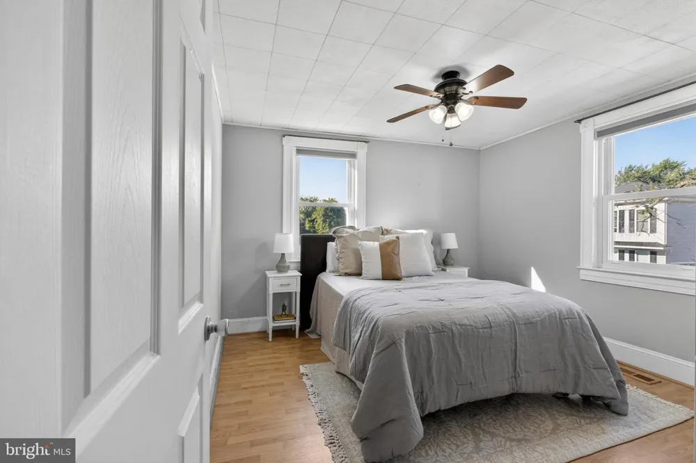 9 ROGNEL Baltimore, MD 21228