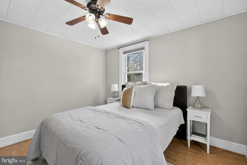 9 ROGNEL Baltimore, MD 21228