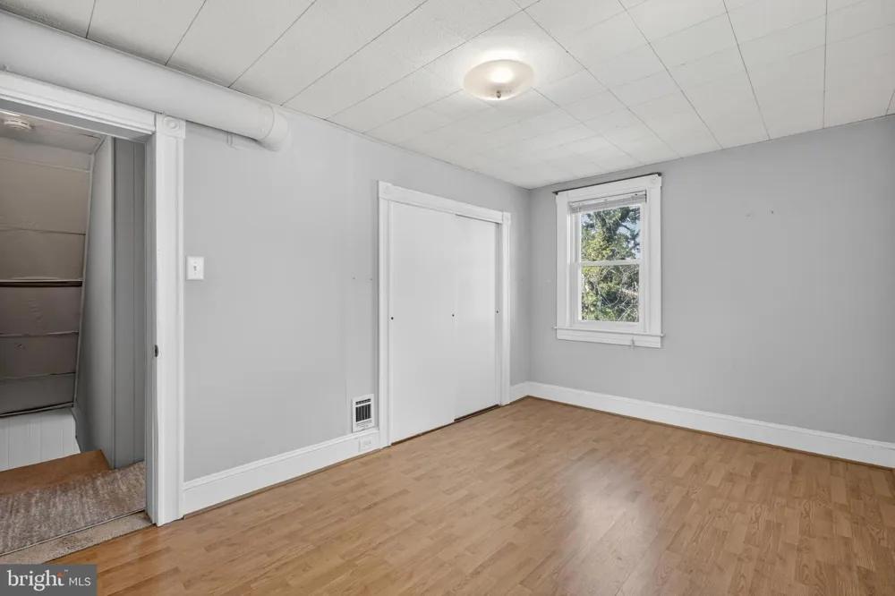 9 ROGNEL Baltimore, MD 21228