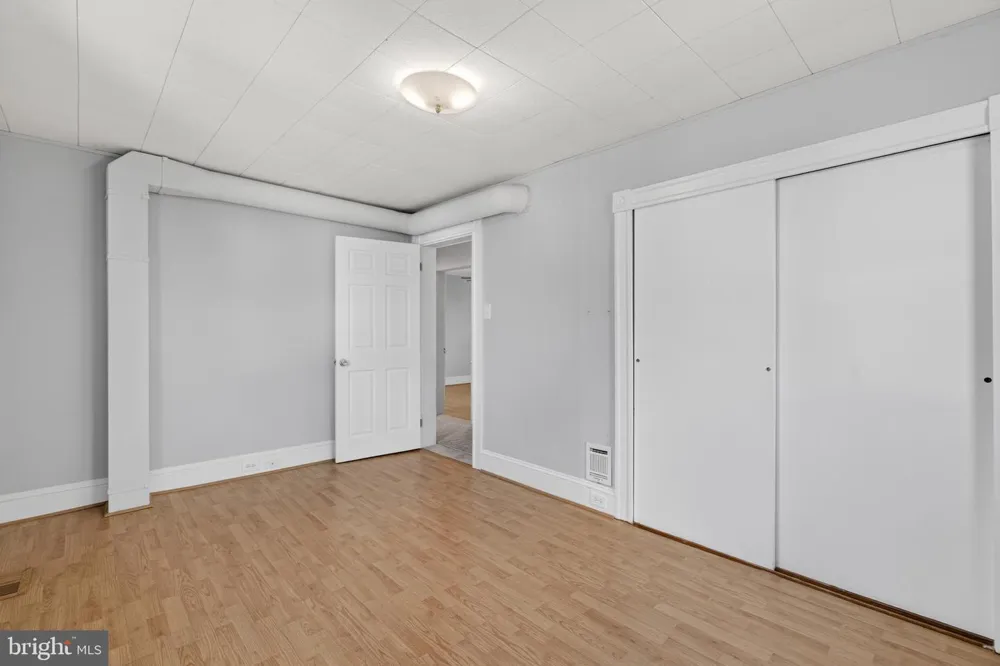 9 ROGNEL Baltimore, MD 21228