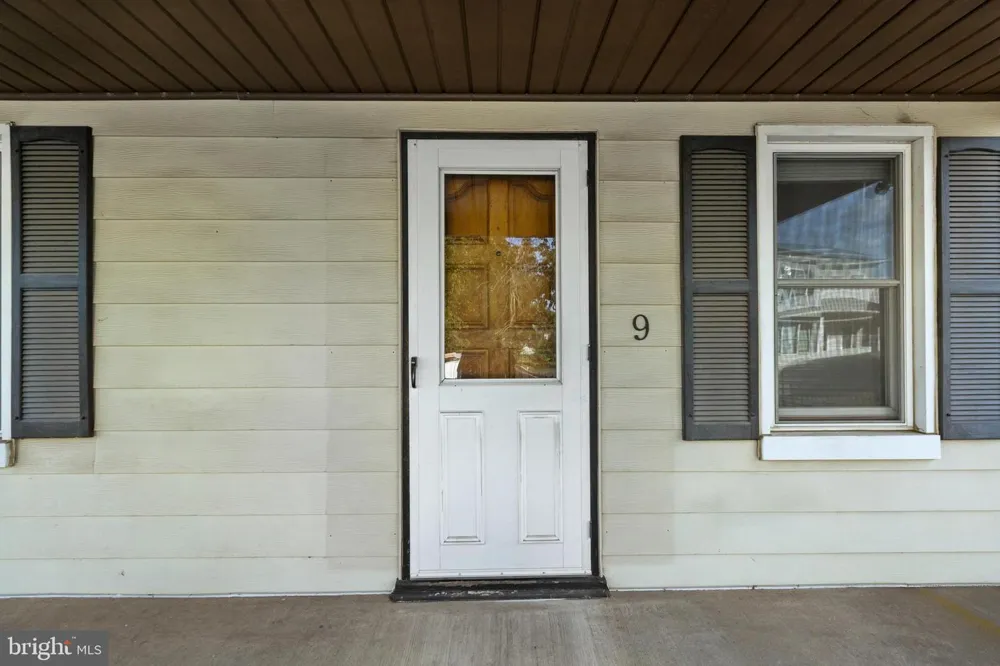 9 ROGNEL Baltimore, MD 21228