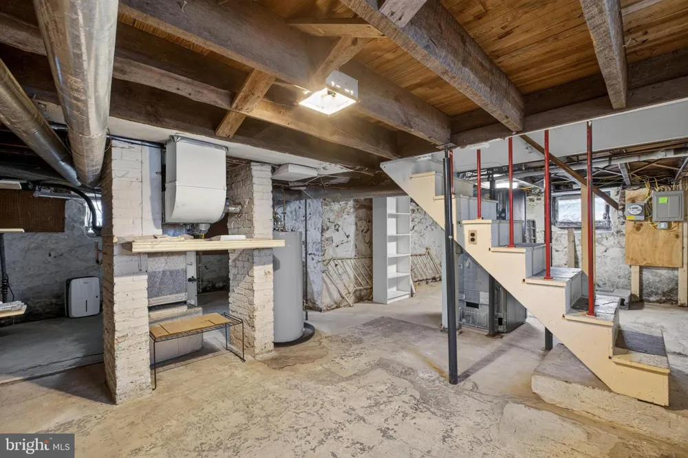 9 ROGNEL Baltimore, MD 21228
