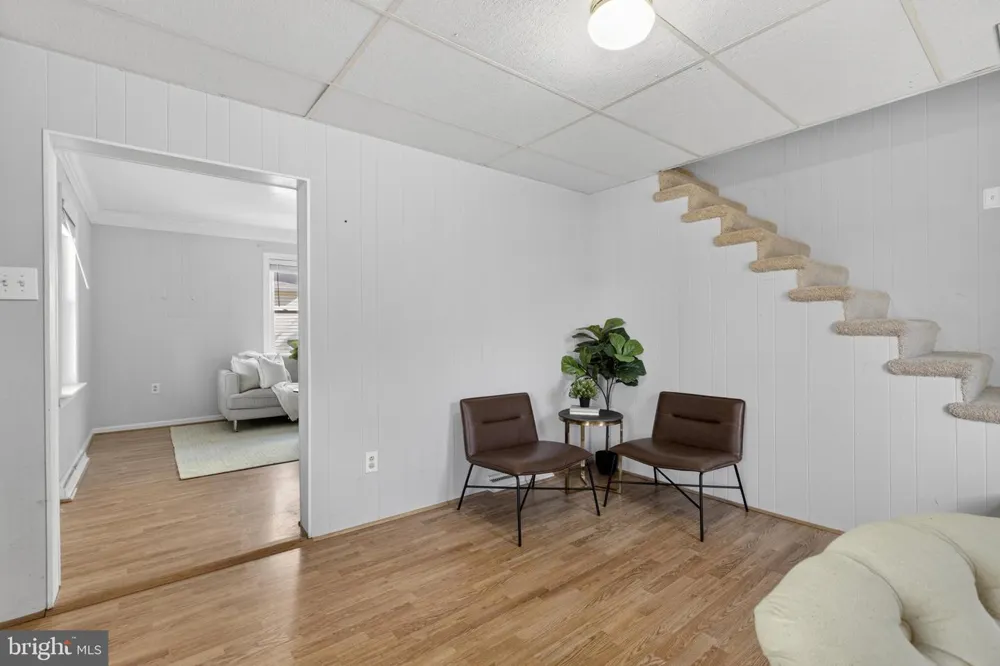 9 ROGNEL Baltimore, MD 21228