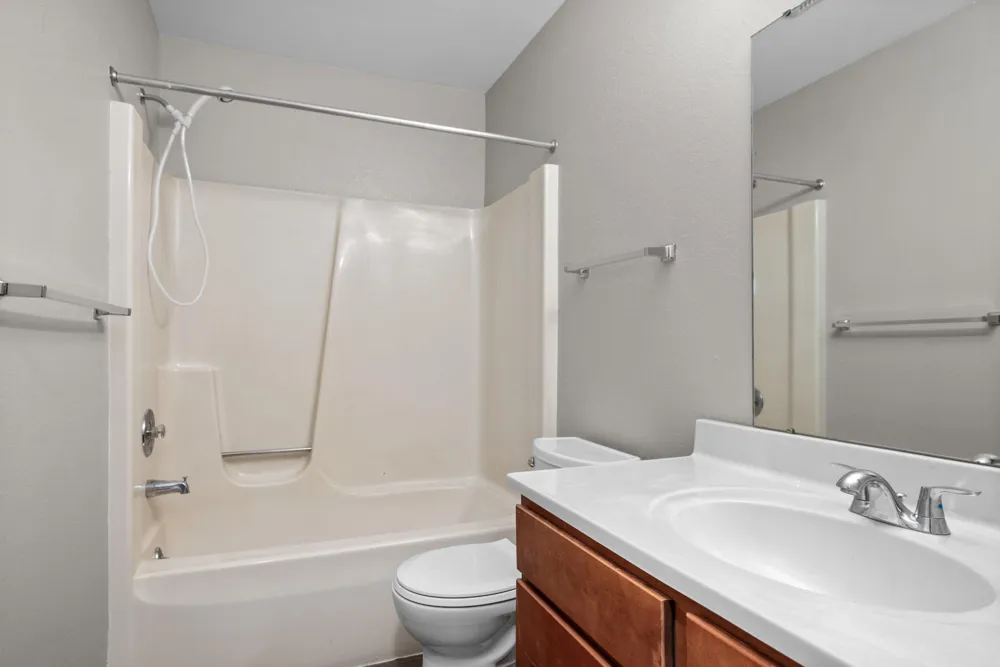 2957 Englewood Avenue SE Grand Rapids, MI 49508