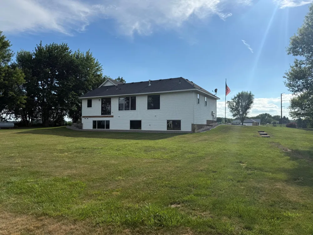 28492 Hogan Avenue Randolph, MN 55065