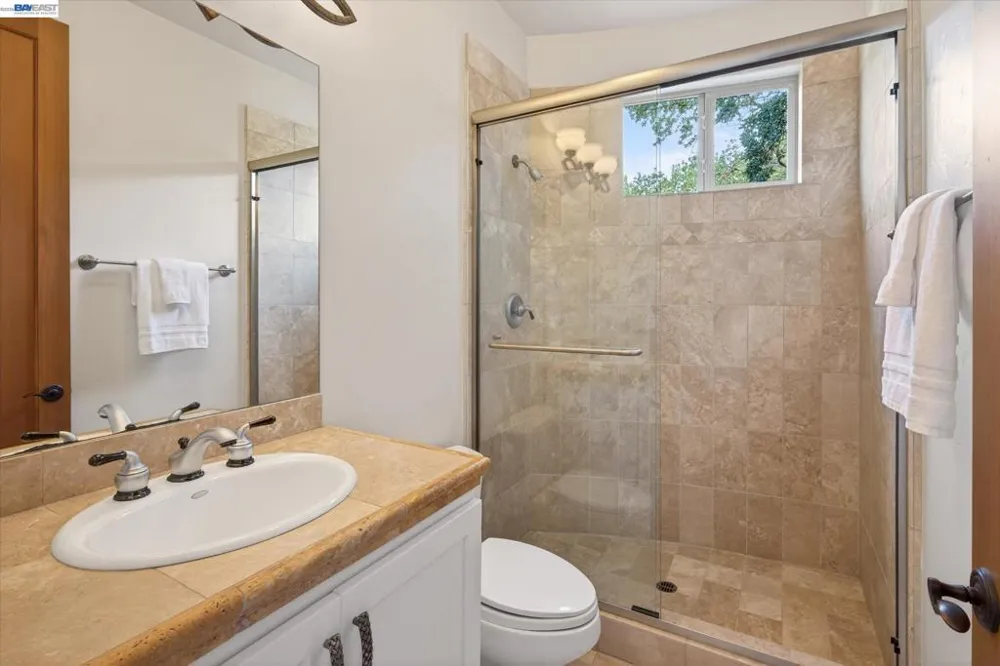 2529 Biltmore Dr Alamo, CA 94507