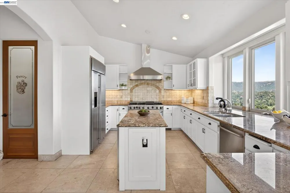2529 Biltmore Dr Alamo, CA 94507