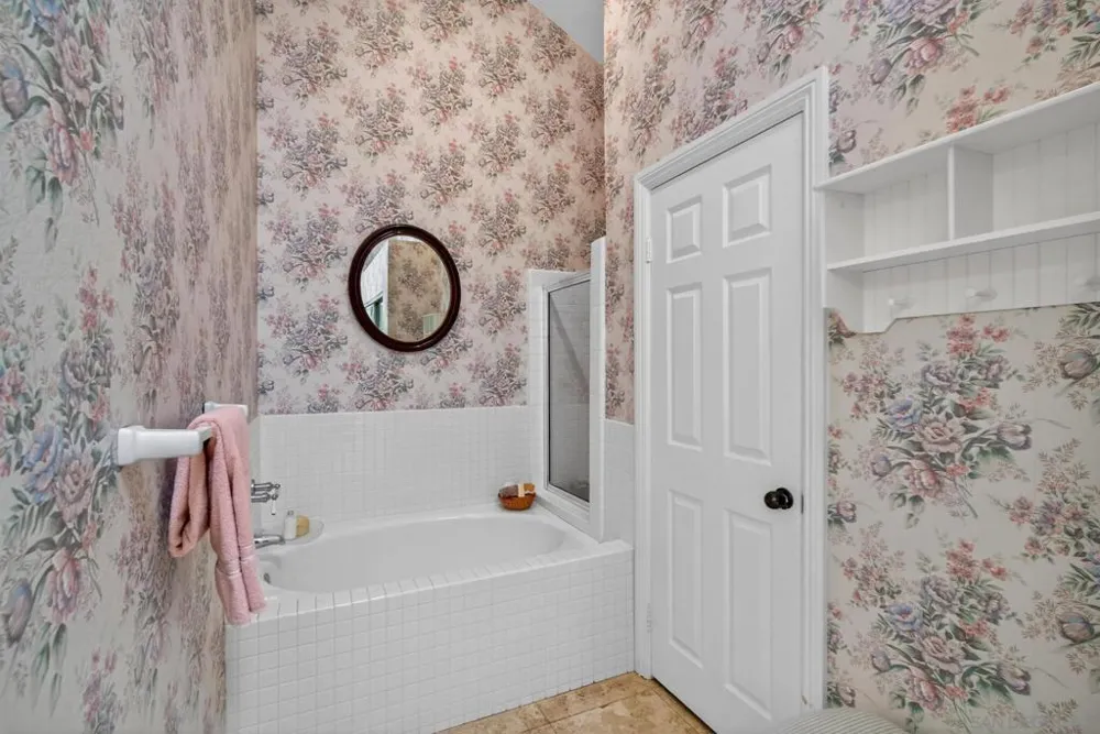 2370 Vista Valley Vista, CA 92084