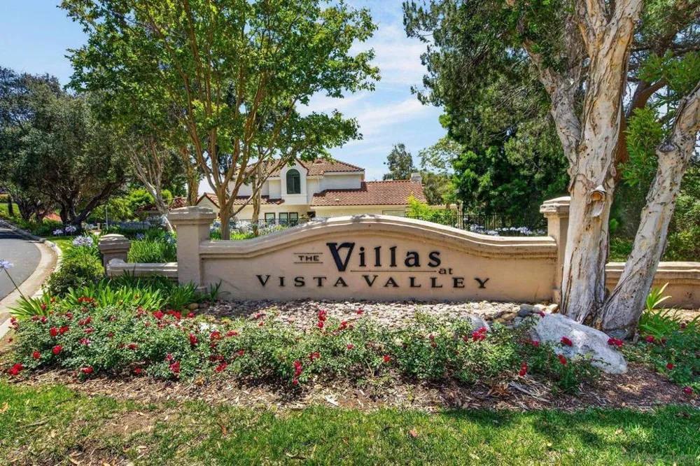 2370 Vista Valley Vista, CA 92084