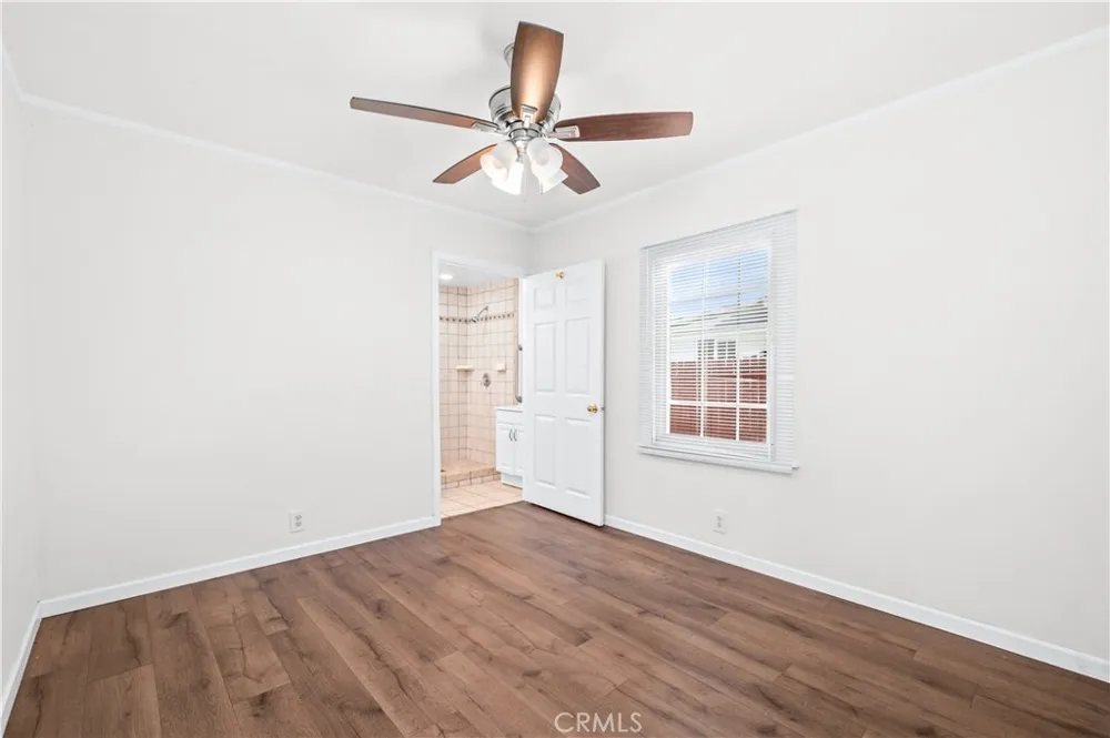 10910 S Burl Inglewood, CA 90304