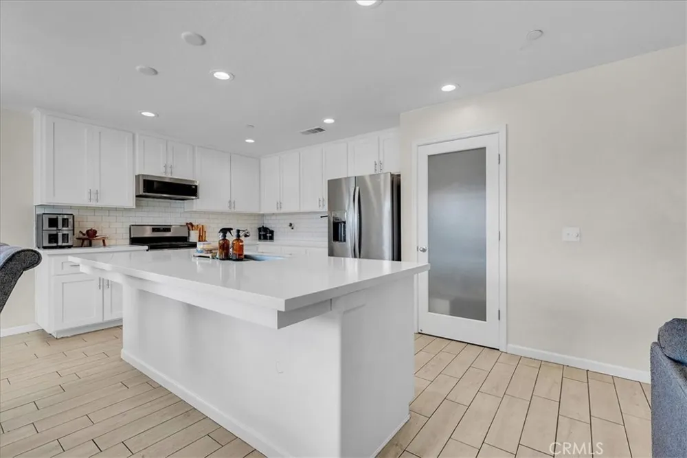 2439 Madeline Drive Hanford, CA 93230
