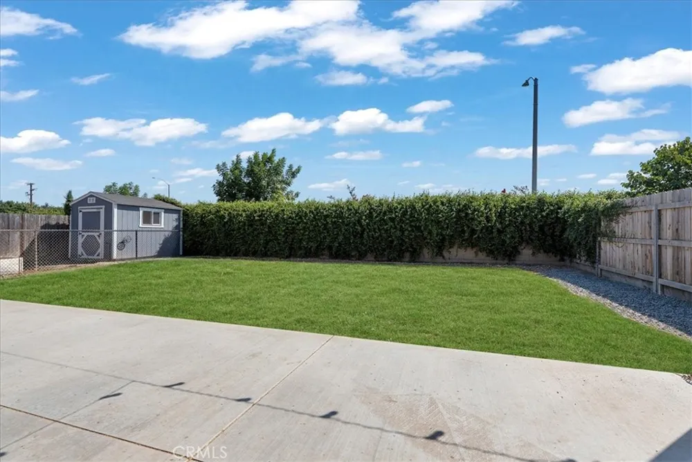 2439 Madeline Drive Hanford, CA 93230