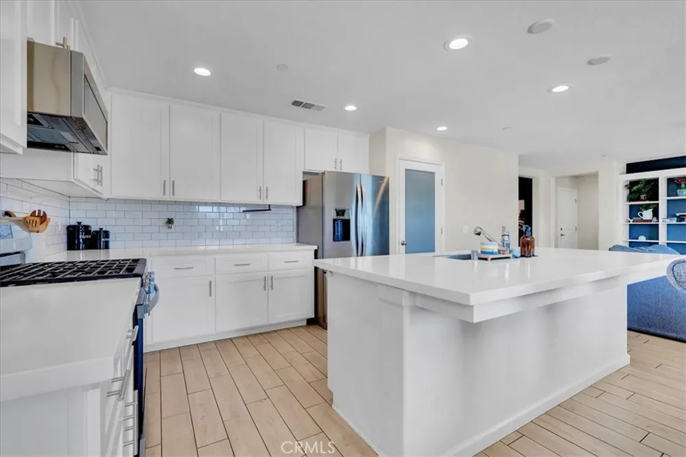 2439 Madeline Drive Hanford, CA 93230
