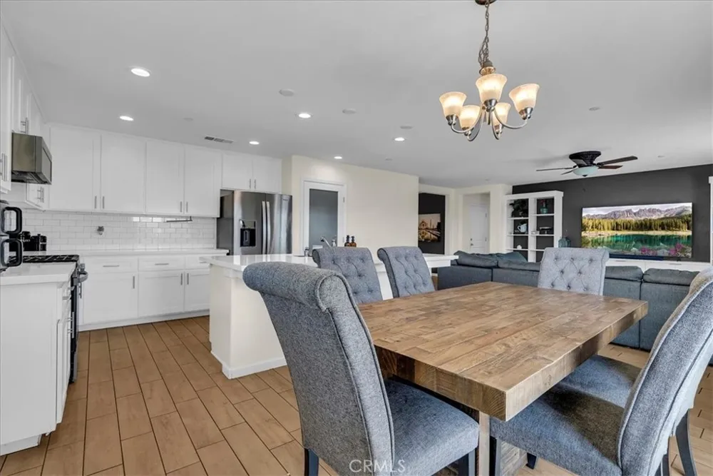 2439 Madeline Drive Hanford, CA 93230