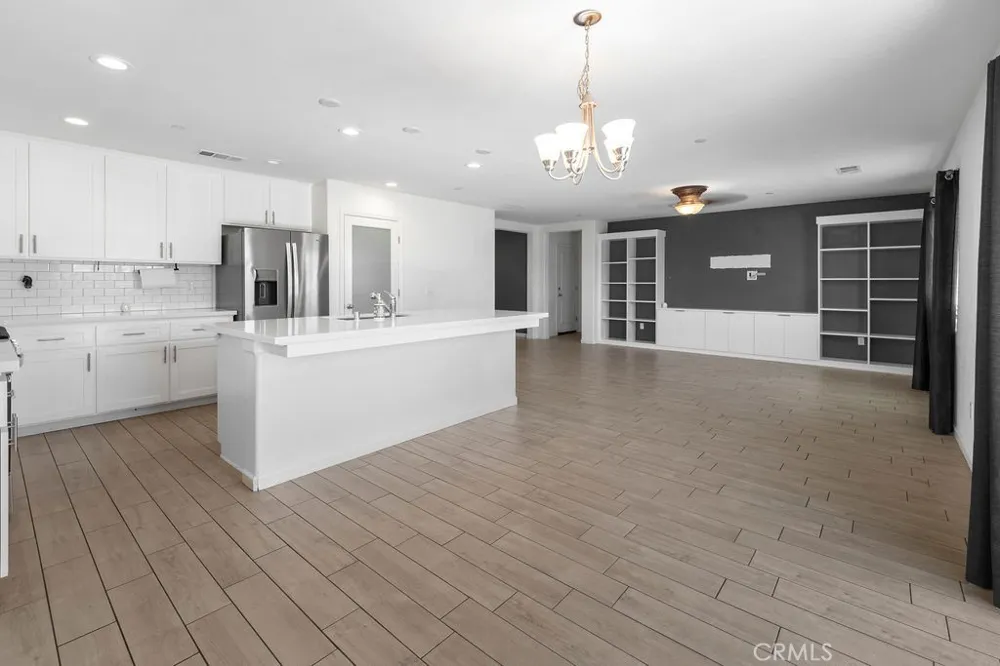 2439 Madeline Drive Hanford, CA 93230