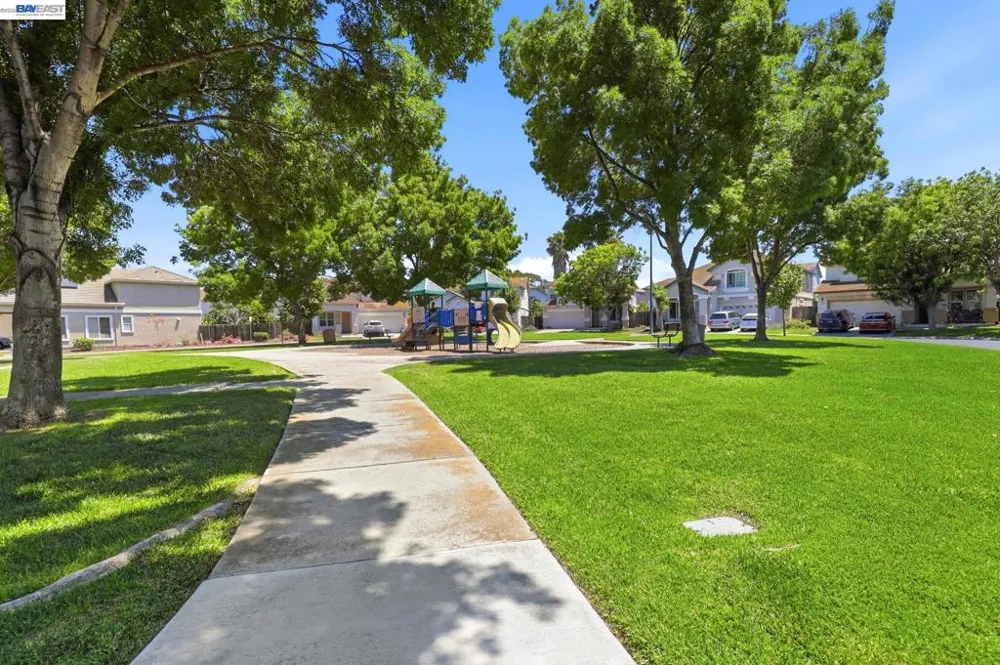 1205 Nellis Ct Pittsburg, CA 94565