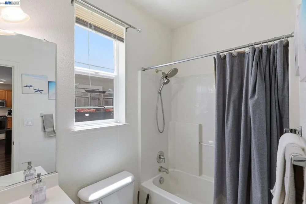 1205 Nellis Ct Pittsburg, CA 94565