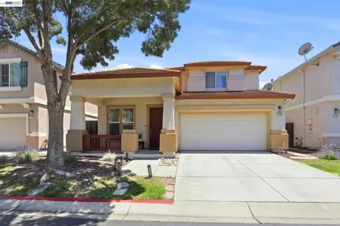 1205 Nellis Ct