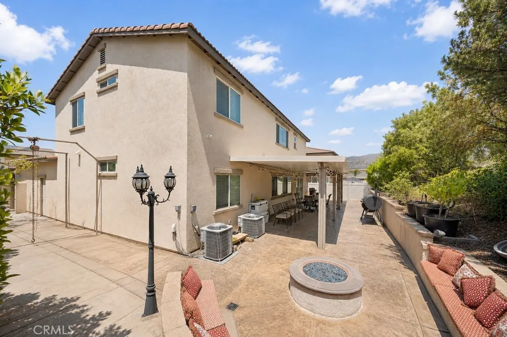 3471 Ribwort San Bernardino, CA 92407