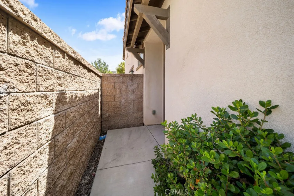 3471 Ribwort San Bernardino, CA 92407