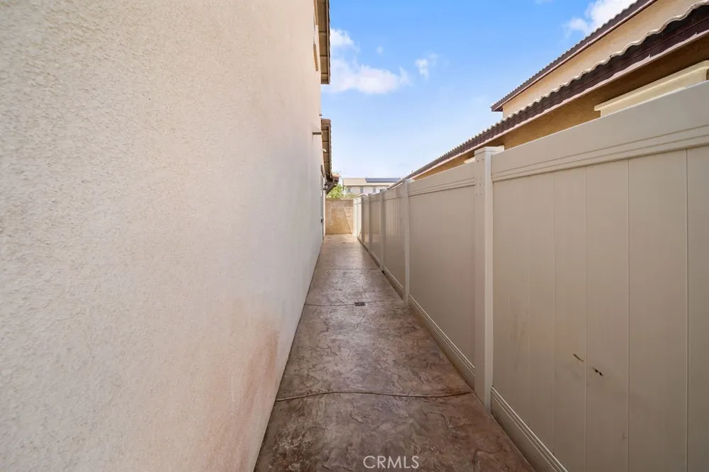 3471 Ribwort San Bernardino, CA 92407