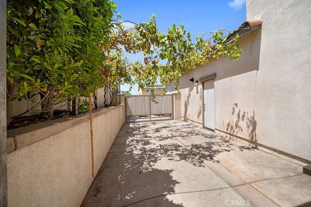 3471 Ribwort San Bernardino, CA 92407