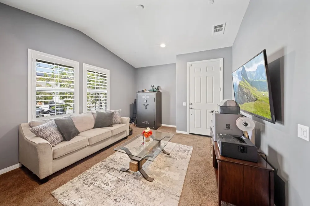 3471 Ribwort San Bernardino, CA 92407