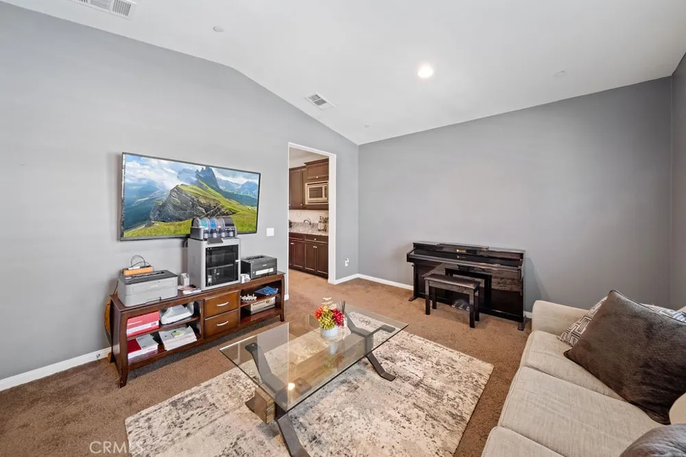3471 Ribwort San Bernardino, CA 92407