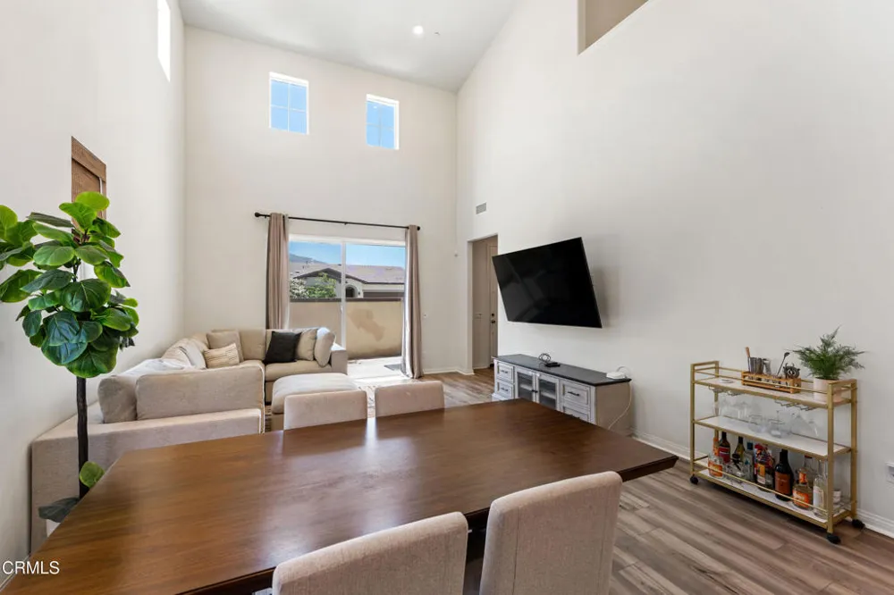 2169 Pomegranate Street Santa Paula, CA 93060