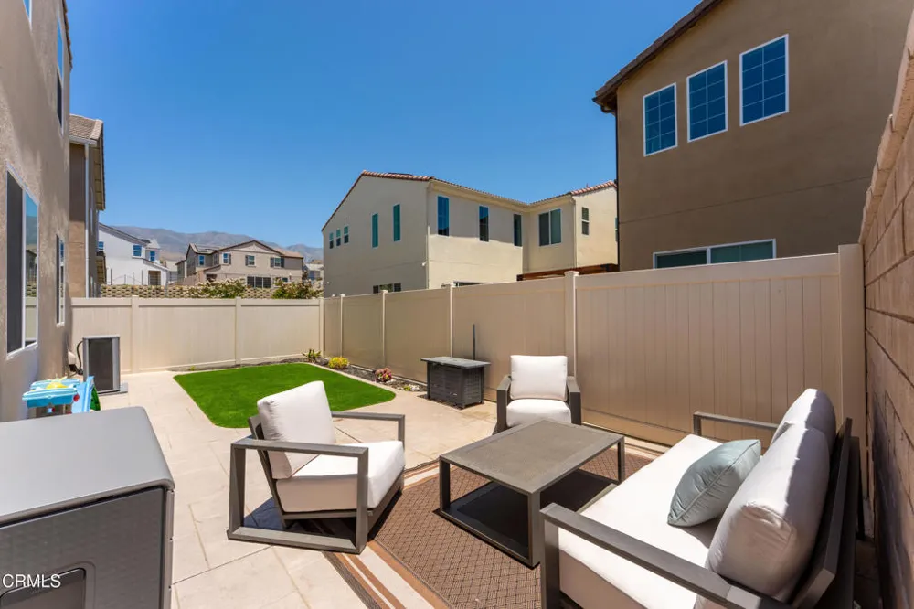 2169 Pomegranate Street Santa Paula, CA 93060