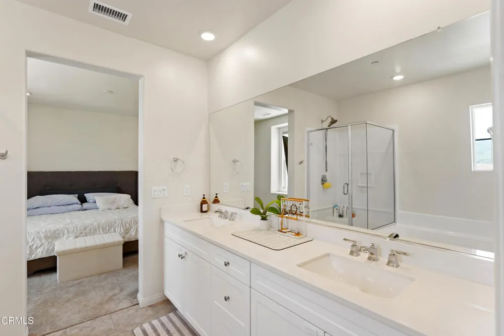 2169 Pomegranate Street Santa Paula, CA 93060