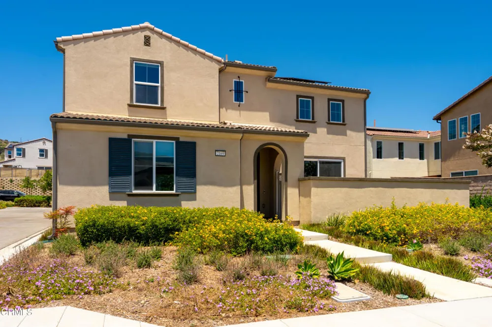 2169 Pomegranate Street Santa Paula, CA 93060