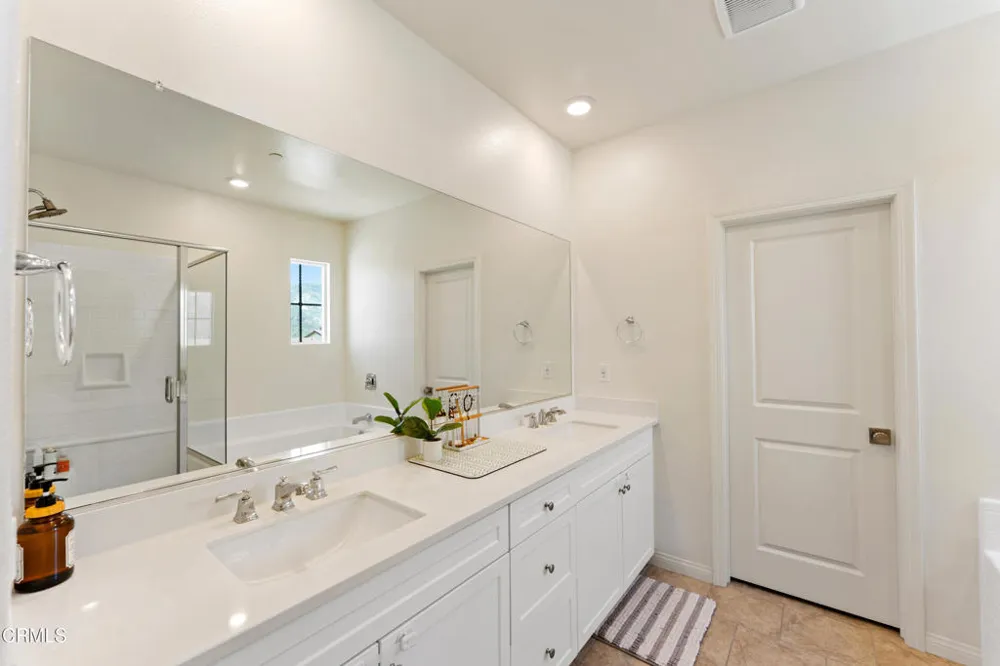 2169 Pomegranate Street Santa Paula, CA 93060